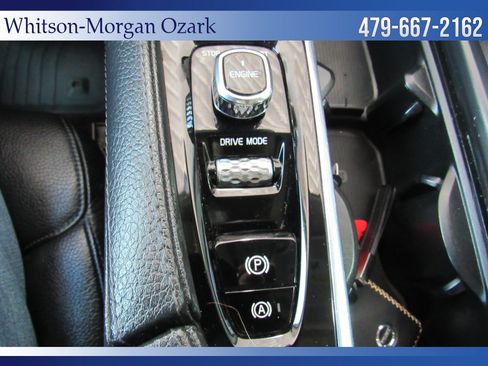 Used 2017 Volvo XC90 T6 Momentum w/ Vision Package AWD/4WD image 54
