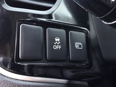 Used 2020 Mitsubishi Outlander ES AWD/4WD image 11