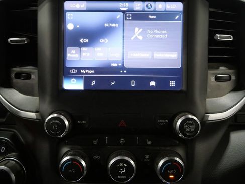 Used 2022 RAM 1500 Big Horn AWD/4WD image 19