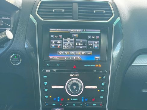 Used 2016 Ford Explorer Sport w/ Equipment Group 401A AWD/4WD image 25