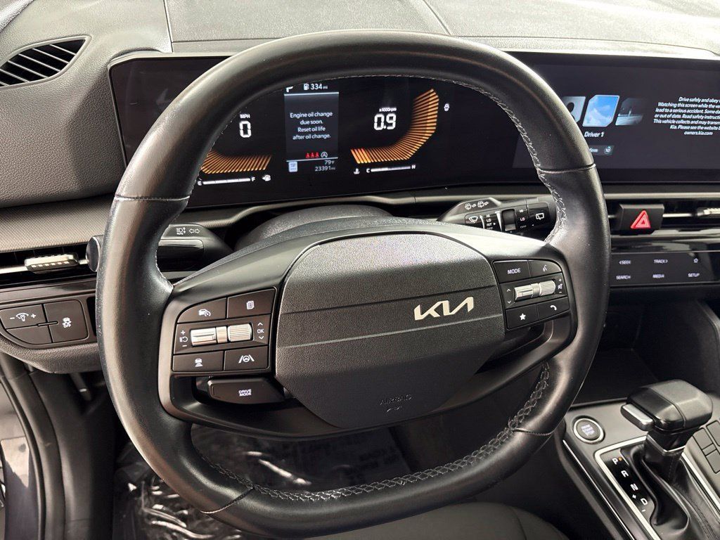 Used 2026 Kia Sportage LX FWD image 27