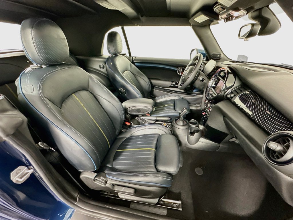 Used 2021 MINI Cooper S w/ Sidewalk Package FWD image 27