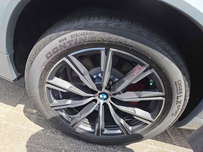 New 2026 BMW X5 xDrive50e w/ Executive Package