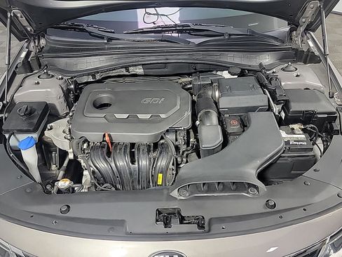 Used 2018 Kia Optima EX w/ Premium Package FWD image 14