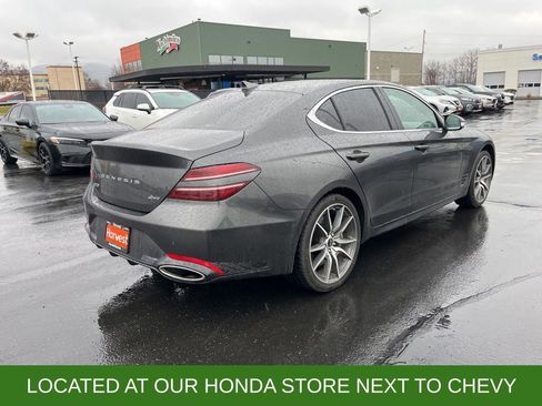 Used 2024 Genesis G70 2.5T image 8
