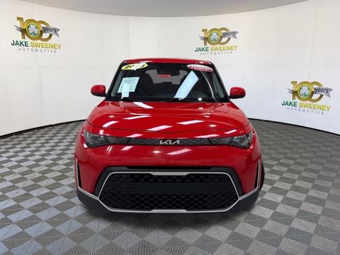 Certified 2023 Kia Soul LX w/ LX Technology Package FWD image 3