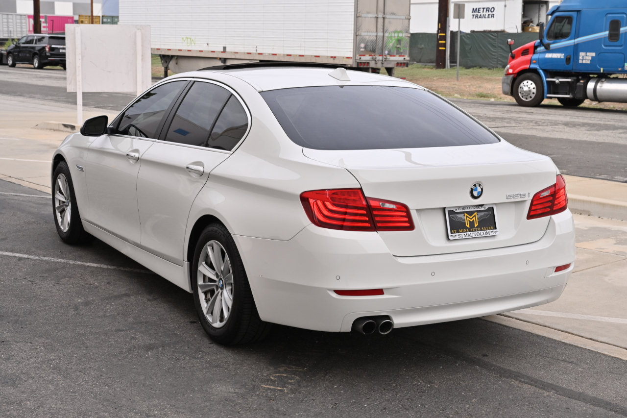 Used 2016 BMW 528i Sedan RWD image 4
