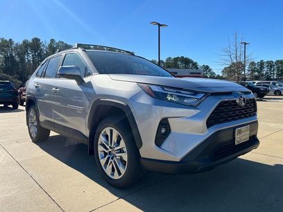 New 2025 Toyota RAV4 XLE Premium w/ Weather Package