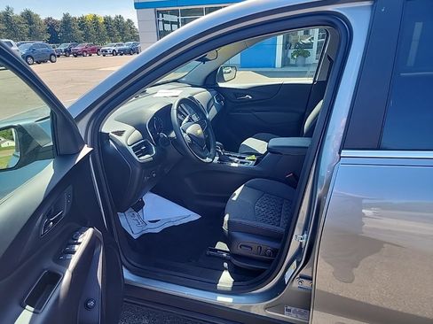 Used 2024 Chevrolet Equinox LT w/ LPO, Floor Liner Package AWD/4WD image 11