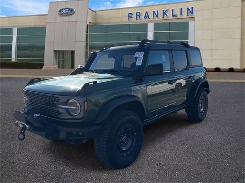 Used 2023 Ford Bronco Everglades image 3