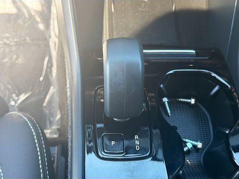 Used 2023 Volvo C40 P8 Recharge Plus w/ Protection Package Premier AWD/4WD image 25