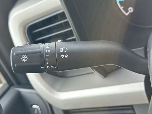 New 2026 Ford F250 XL w/ XL Chrome Package image 28