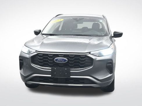 Used 2024 Ford Escape ST-Line image 2