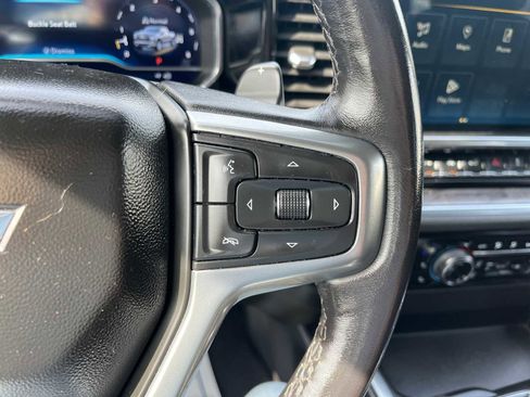 Used 2022 Chevrolet Silverado 1500 LTZ AWD/4WD image 16