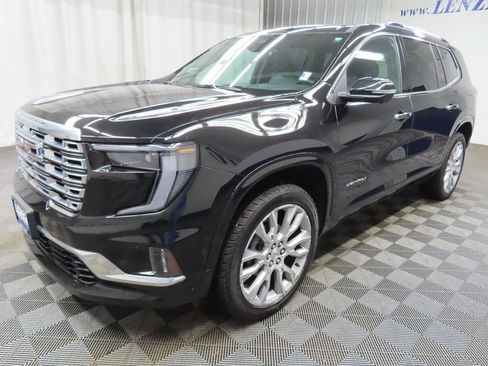 Used 2024 GMC Acadia Denali image 6