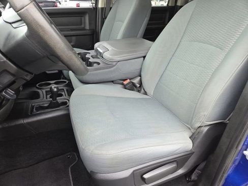 Used 2018 RAM 2500 Tradesman w/ Chrome Appearance Group AWD/4WD image 31