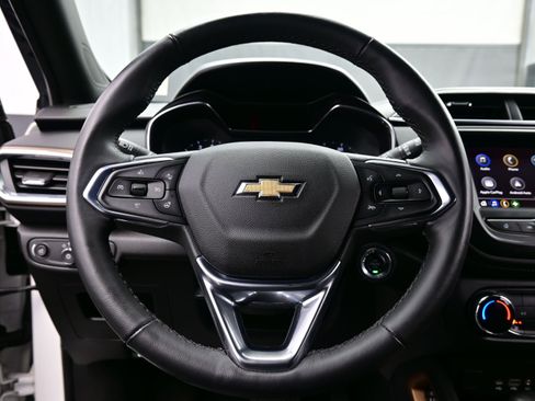 Used 2023 Chevrolet TrailBlazer ACTIV image 24