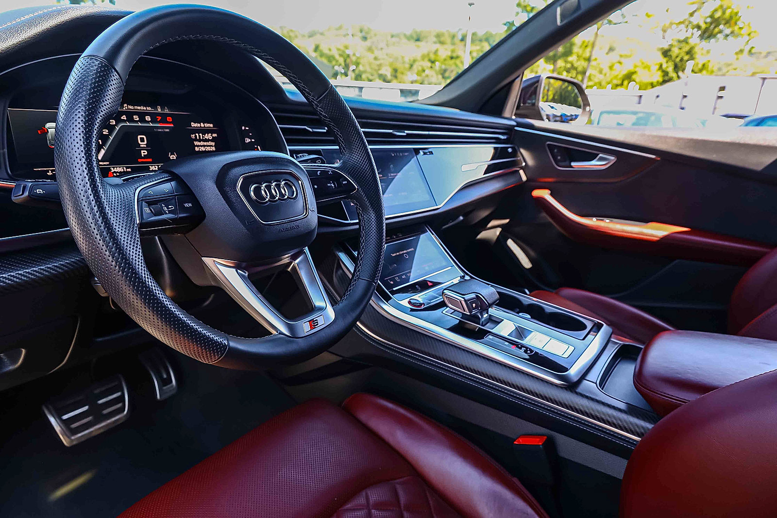 Used 2024 Audi SQ8 Premium Plus w/ S Sport Package AWD/4WD image 7