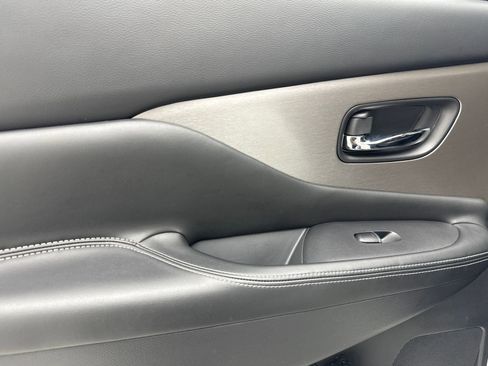 Used 2023 Nissan Murano SL w/ SL Moonroof Package image 40