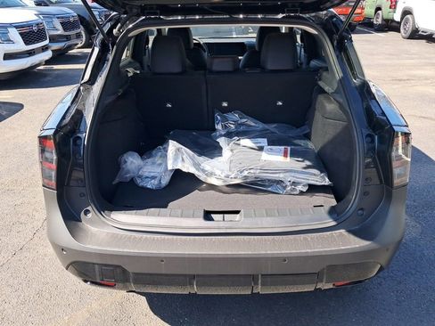 New 2025 Nissan Kicks SR image 24