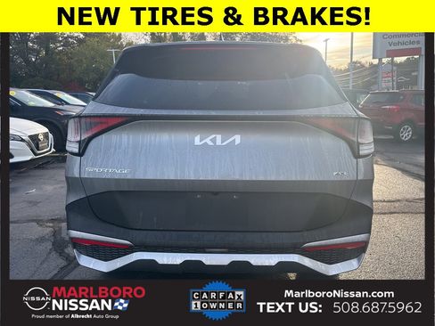 Used 2024 Kia Sportage LX image 6