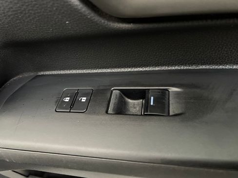 Used 2024 Toyota Tacoma TRD Off-Road AWD/4WD image 26