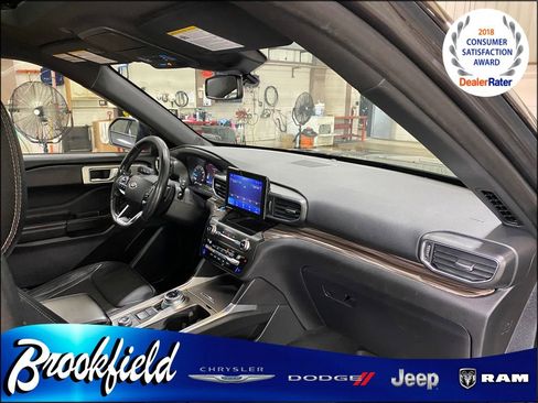 Used 2020 Ford Explorer Limited image 35