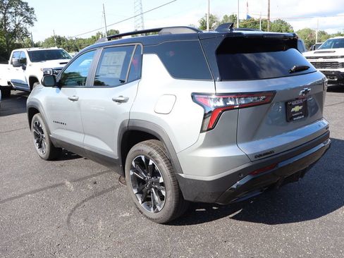 New 2027 Chevrolet Equinox RS FWD image 3