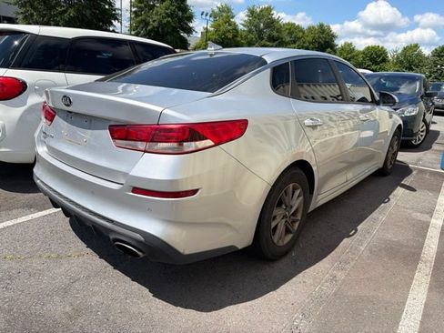 Used 2020 Kia Optima LX FWD image 4