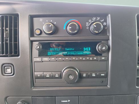 New 2026 Chevrolet Express 2500 w/ Driver Convenience Package RWD image 23