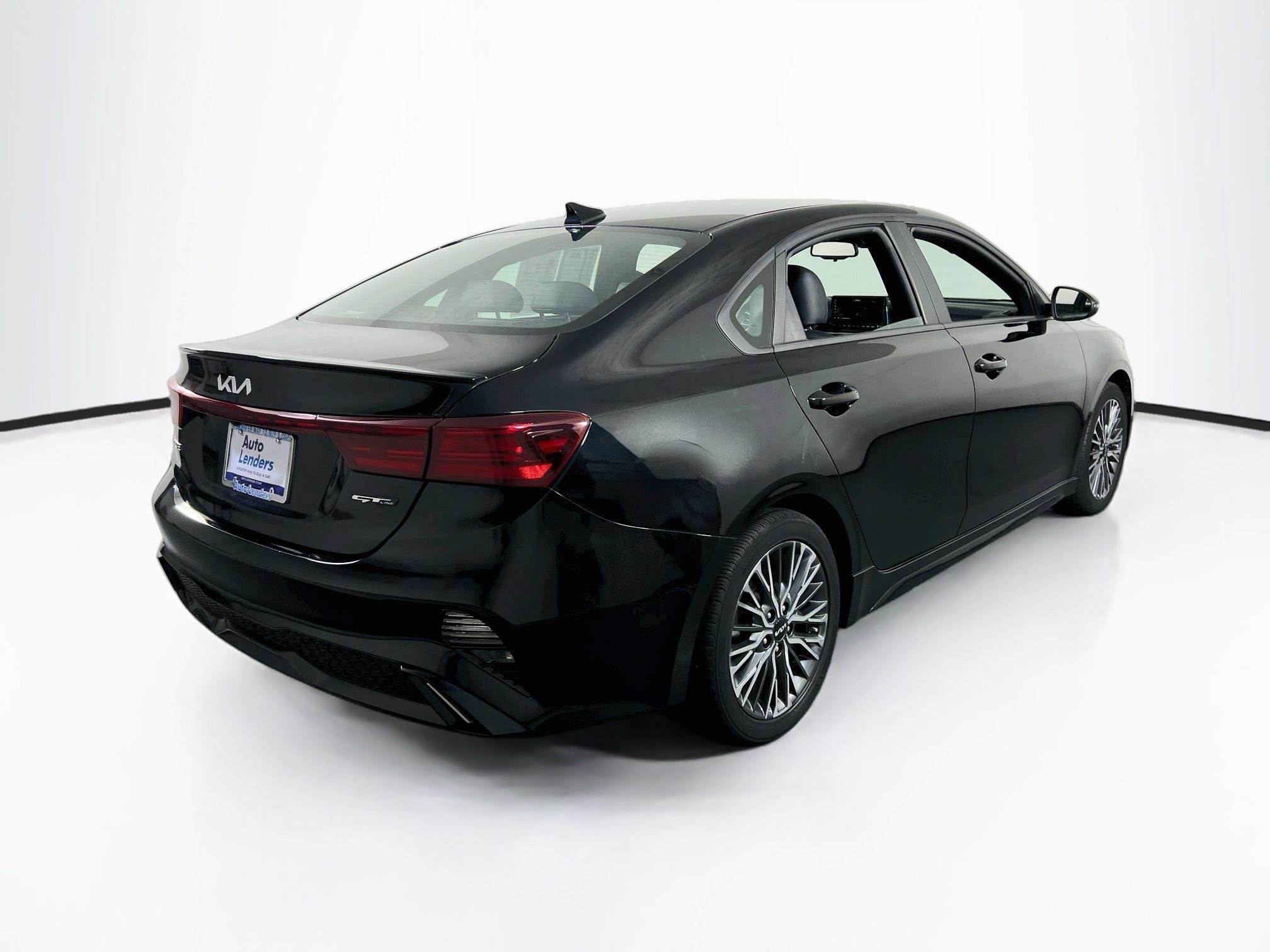 Used 2023 Kia Forte GT-Line FWD image 5