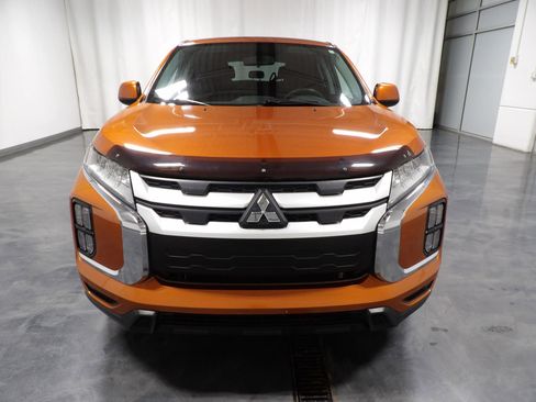 Used 2020 Mitsubishi Outlander Sport AWD image 3