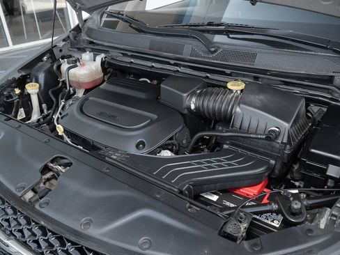 Used 2022 Chrysler Pacifica Touring-L FWD image 15
