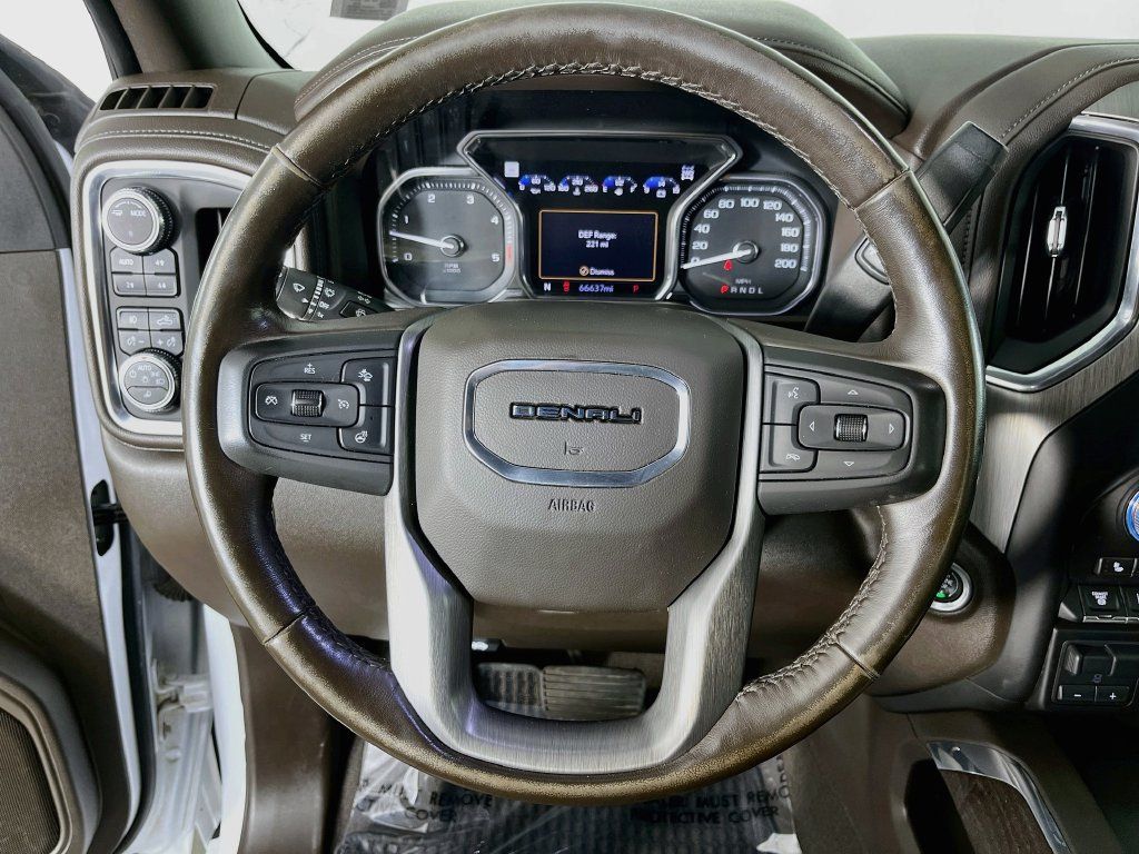 Used 2022 GMC Sierra 3500 Denali w/ Denali Ultimate Package AWD/4WD image 14