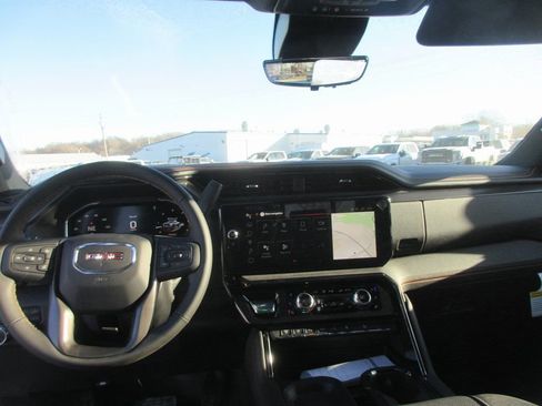 New 2026 GMC Sierra 2500 AT4 w/ AT4 Premium Plus Package image 19