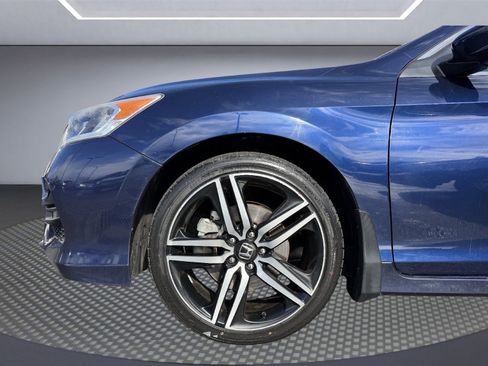 Used 2016 Honda Accord Sport image 6
