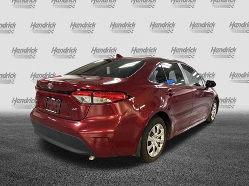 Used 2025 Toyota Corolla LE FWD image 11