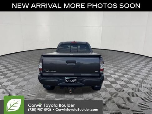 Used 2013 Toyota Tacoma 4x4 Double Cab w/ TRD Sport Pkg image 6