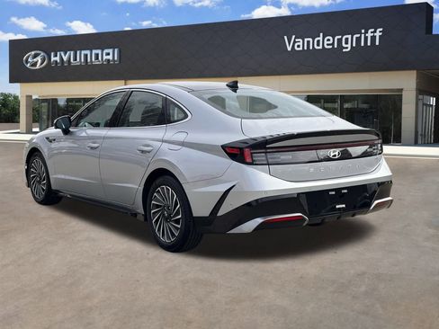 Used 2026 Hyundai Sonata Limited image 17