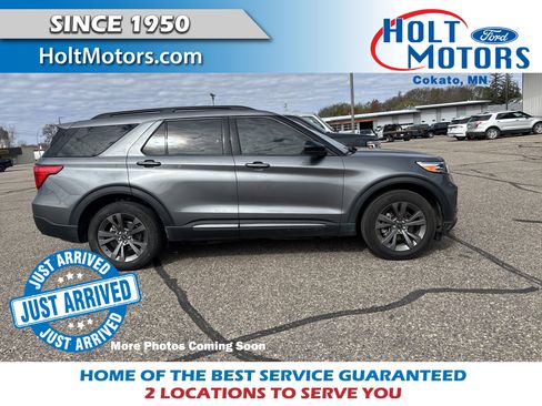 Used 2023 Ford Explorer XLT w/ Equipment Group 202A AWD/4WD image 1