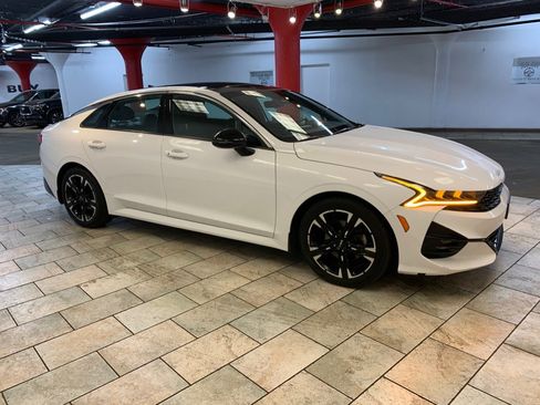 Used 2023 Kia K5 GT-Line AWD/4WD image 9