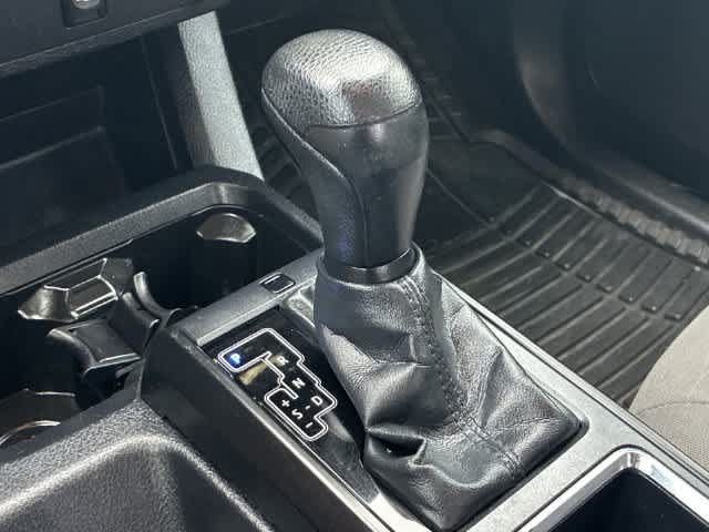 Used 2019 Toyota Tacoma SR RWD image 32