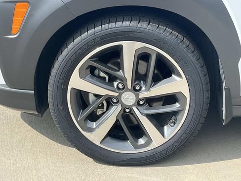 Used 2020 Hyundai Kona Ultimate AWD/4WD image 11
