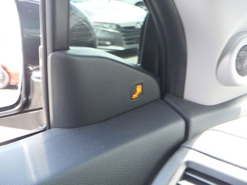 Used 2023 Honda Ridgeline RTL-E image 39