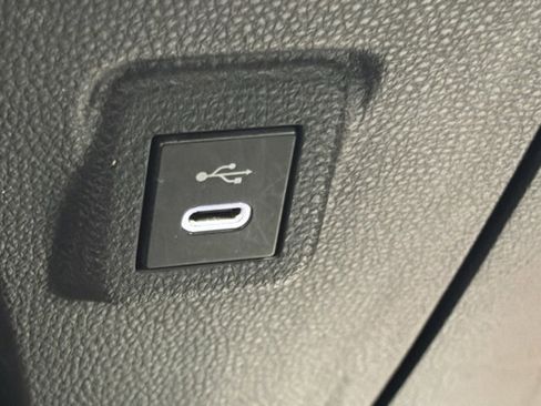 Used 2024 Toyota Corolla LE image 23