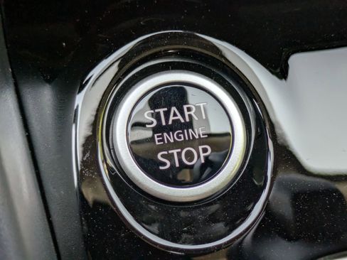 New 2025 Nissan Versa SV w/ Trunk Package image 21