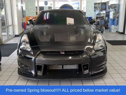 Used 2009 Nissan GT-R Premium AWD/4WD image 13