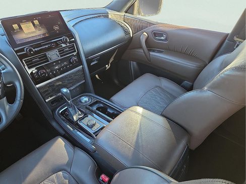 Used 2023 Nissan Armada Platinum w/ Captain's Chairs Package image 13