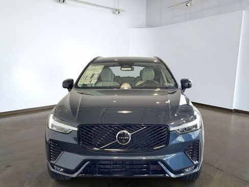 New 2026 Volvo XC60 B5 Ultra w/ Protection Package Premier AWD/4WD image 2