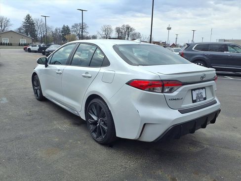 Certified 2024 Toyota Corolla SE image 29